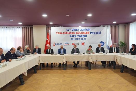 Sancaktepe’de 65 yaş üstü bireyler için ‘Yaşlanmayan Gülüşler’ projesi başlatıldı