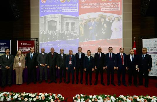 TOGÜ’de hukuk tarihine yolculuk