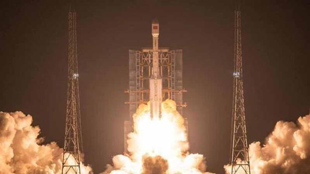 Çin uzaya iki yeni uydu gönderdi