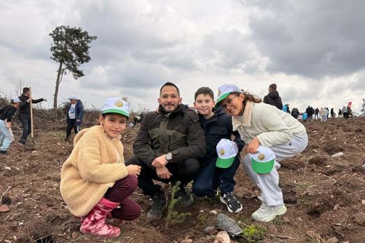 Manisa'da 2 bin 500 fidan toprakla buluşturuldu