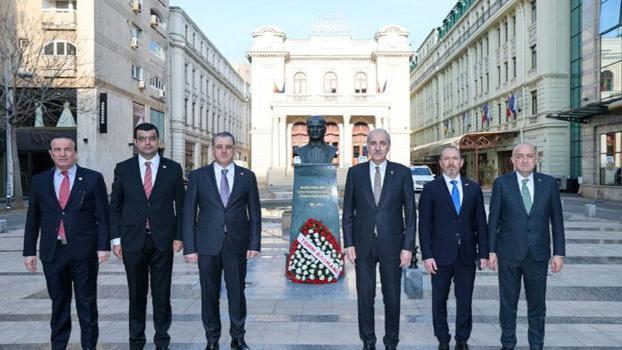 TBMM Başkanı Kurtulmuş, Bükreş’teki Atatürk Anıtı’nı ziyaret etti