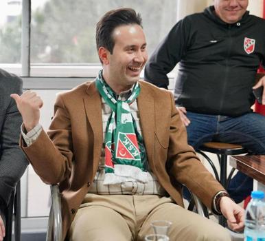 Karşıyaka'da Çiftçioğlu aday oluyor