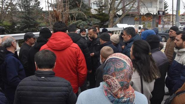 Sivas'ta 'umre' dolandırıcılığı mağdurları müftülüğe başvurdu