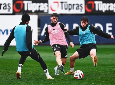 Beşiktaş, günü çift antrenmanla tamamladı