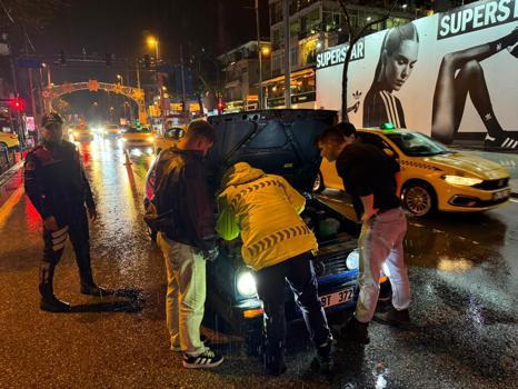 İstanbul - Kadıköy’de trafik ve asayiş denetimi