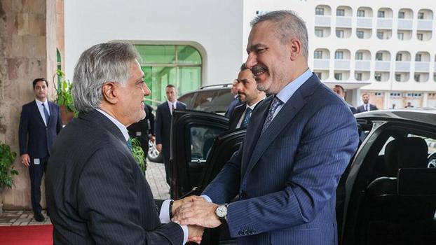 Dışişleri Bakanı Fidan, Pakistan Dışişleri Bakanı Dar ile bir araya geldi