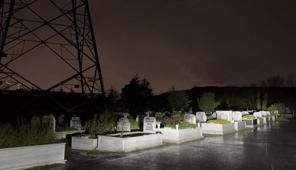 İstanbul - Sarıyer’de mezarlık ziyaretinde silahlı çatışma: 1 ölü 1 yaralı 5 gözaltı