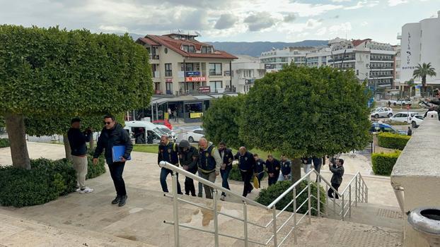 Marmaris’te kart dolandırıcıları tutuklandı