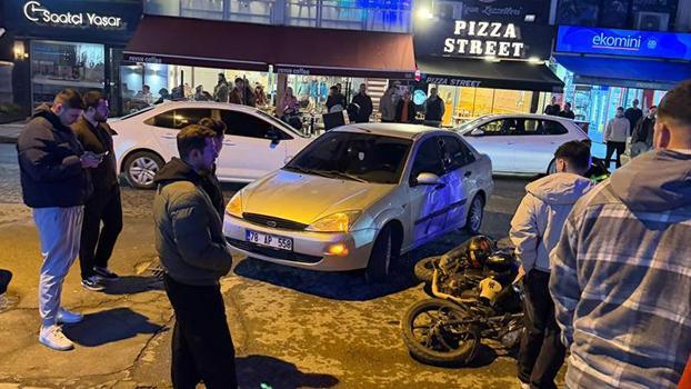 Annesinin motosikletini izinsiz alıp, gezmek isteyen çocuğun kazası kamerada
