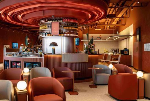 TAV İşletme Hizmetleri, Sofya Havalimanı’nda yenilenen Primeclass konseptini tanıttı