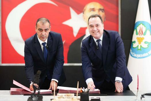 Manisa Büyükşehir Belediyesi'nde kadrolu işçiye zam