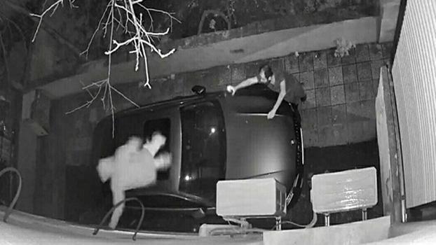 İzmir’deki hırsızlık girişiminde 2 şüpheli adli kontrolle serbest