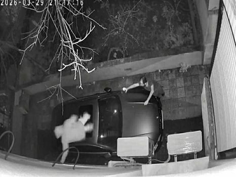 İzmir’deki hırsızlık girişiminde 2 şüpheli adli kontrolle serbest