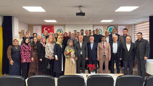 Osmaniye’de 40 yıllık öğretmen alkışlarla emekli oldu