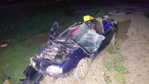 Manisa’da otomobil şarampole devrildi: 1 ölü, 1 yaralı