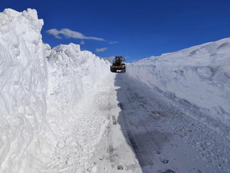 Van'da nisanda karla mücadele