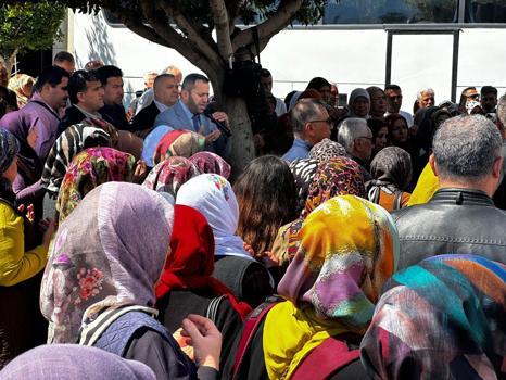 Erdemli'de umre yolcuları dualarla uğurlandı