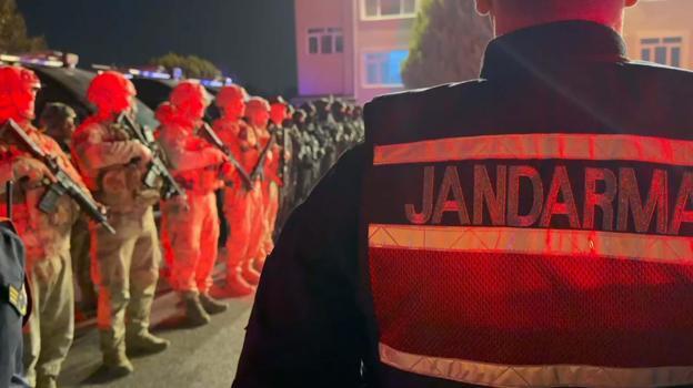 İzmir merkezli 3 ilde DEAŞ operasyonu: 9 gözaltı