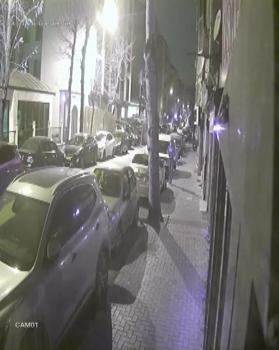 İstanbul- İstanbul'da iş yerlerini kurşunlayarak haraç isteyen 8 şüpheli yakalandı