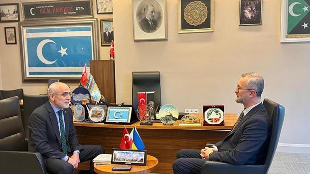 Cumhurbaşkanı Başdanışmanı Topçu, Ukrayna Büyükelçisi Celal ile görüştü