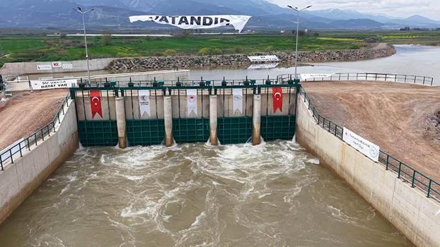 Karasu Regülatörü ve Derivasyon Kanalı açıldı; 585 bin dekar arazi sulanacak