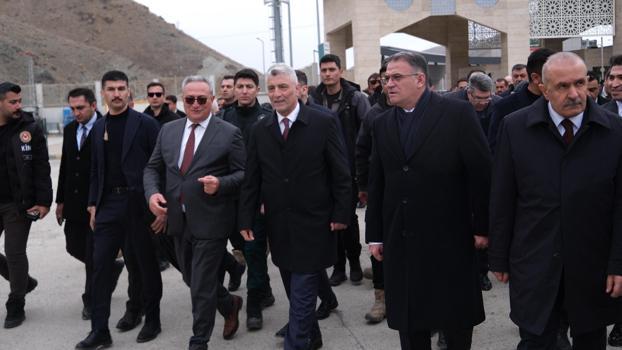 Bakan Bolat, mart ayı dış ticaret verilerini açıkladı (2)