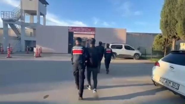 Jandarmadan sokak satıcılarına operasyon: 2 tutuklama