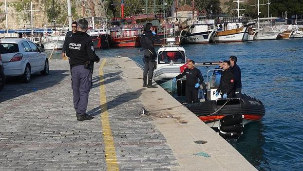 Deniz manzarası izlerken dalga ile açığa sürüklendiler; 2 kardeş kurtuldu, kuzenleri öldü