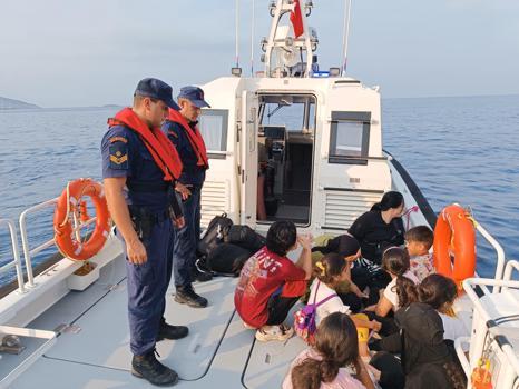 Türkiye'de 2021'den beri 1 milyondan fazla düzensiz göçmen yakalandı