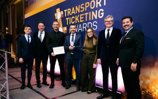 Antalyakart Londra'dan birincilikle döndü