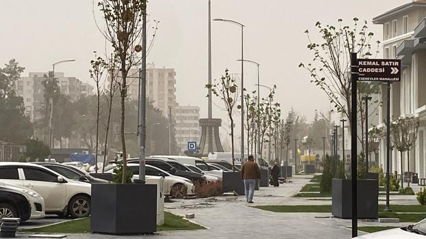 Osmaniye’de Libya kaynaklı toz taşınımı etkili oldu