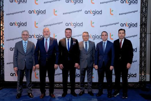 Ercan Yavaş: Barış varsa turizm vardır