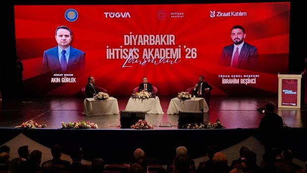 Adalet Bakanı Akın Gürlek, Diyarbakır İhtisas Akademi 26 Lansmanı'na katıldı