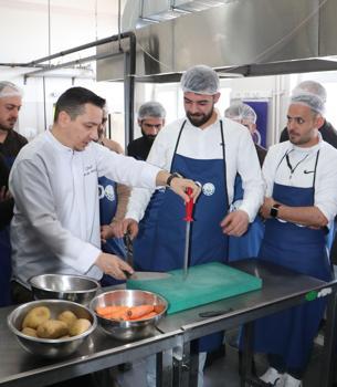 Aşçılık eğitimine başlayan hükümlüler:  Çok şükür bize yeni kapı açıldı