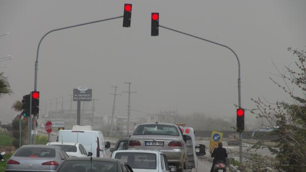Kilis’te toz taşınımı etkili oldu