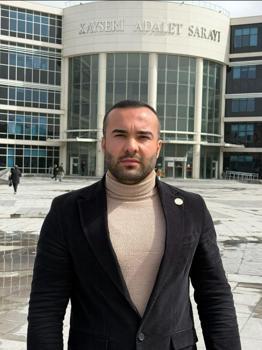 Eski eşinin nafaka davasında avukata hakaret eden sanığa 10 ay hapis