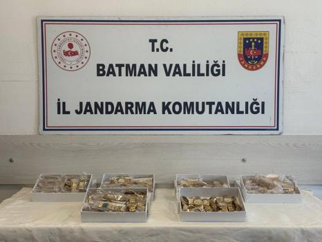 Batman’da araçlarında kaçak malzeme bulunan 25 şüpheliye işlem