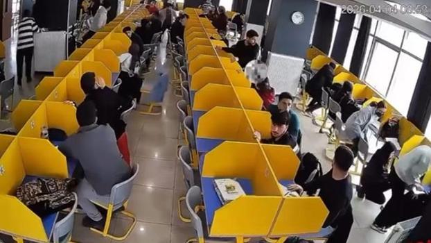 Van'daki depremde, dershanede öğrencilerin yaşadığı panik kamerada