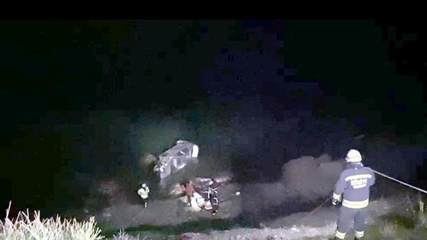 Tekirdağ'da deniz kenarına düşen otomobilde 3 kişi yaralandı