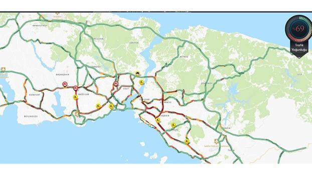 İstanbul'da haftanın ilk iş gününde trafik yoğunluğu