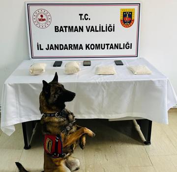 Batman'da yolcu otobüsünde 3 kilo uyuşturucu ele geçirildi