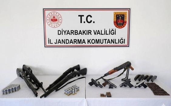 Diyarbakır’da jandarmadan kaçak silah operasyonu
