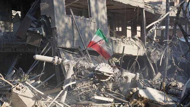 İran Dışişleri Bakanı Arakçi: ABD ve İsrail, İran'ın MIT'sini bombaladı