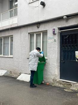 Kayıp ihbarında bulunduğu 75 yaşındaki emekli polis eşini öldürüp, satır ve bıçakla 15 parçaya ayırmış