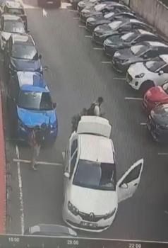 İsrail Konsolosluğu önündeki çatışma; şüphelilerin saldırı öncesi hazırlığı kamerada