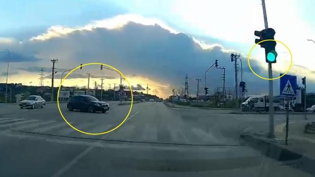 Osmaniye’de kırmızı ışık ihlali kazaya davetiye çıkardı: O anlar kamerada