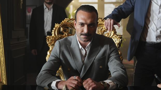 Eşref Rüya’nın ‘Kadir Baba’sı siyaseti birleştirdi