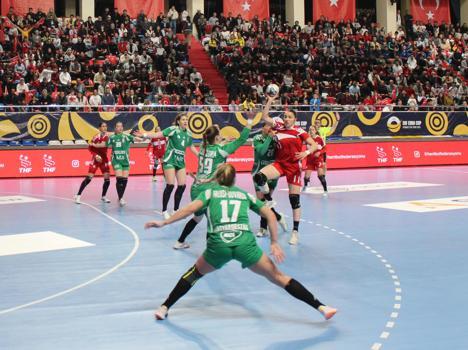 Türkiye- Macaristan: 23-42