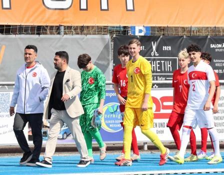 Türk futbolunun geleceği için Almanya’da seçmeler yapıldı