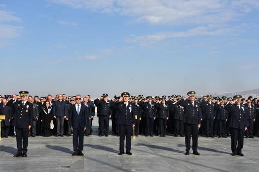 İzmir'de Türk Polis Teşkilatı'nın 181'inci kuruluş yıl dönümü kutlandı